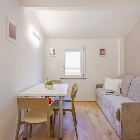 Apartament Corso Adriano 13 - I Portici Modena