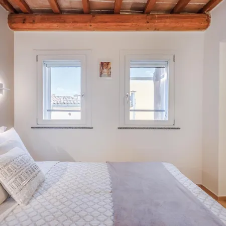 Corso Adriano 13 - I Portici Modena