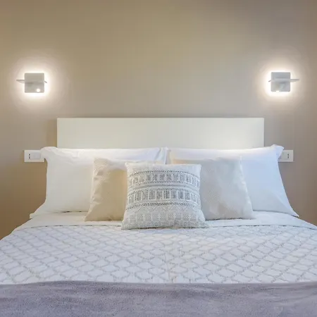 Corso Adriano 13 - I Portici * Modena