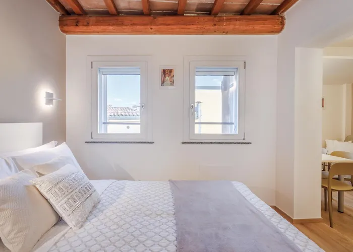 Corso Adriano 13 - I Portici Modena