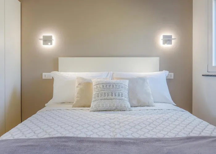 Corso Adriano 13 - I Portici * Modena