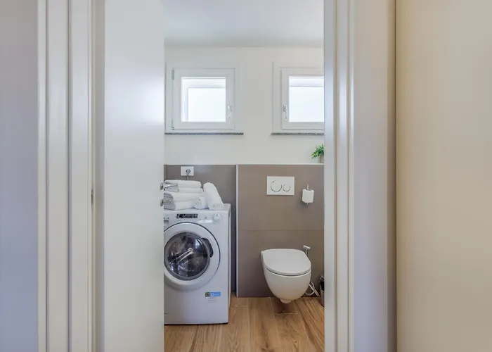 Corso Adriano 13 - I Portici Apartment *